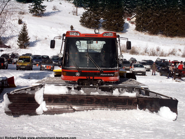 Snow Vehicles