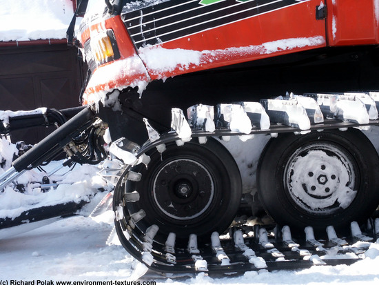 Snow Vehicles