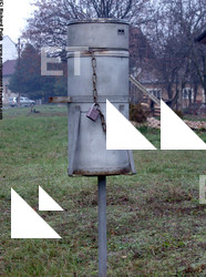 Container Trash Plaster