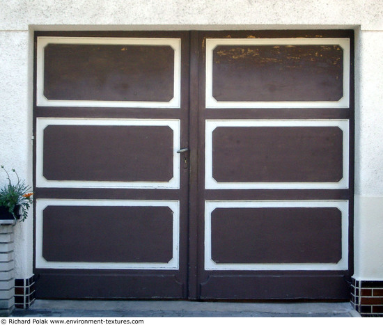 Double Wooden Doors