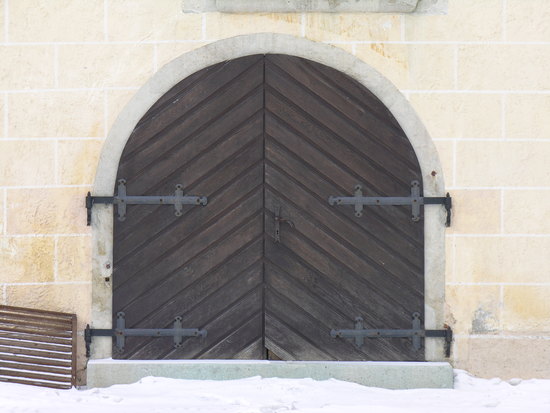 Double Wooden Doors