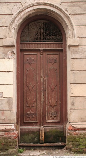 Double Wooden Doors