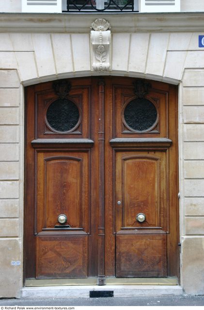 Double Wooden Doors