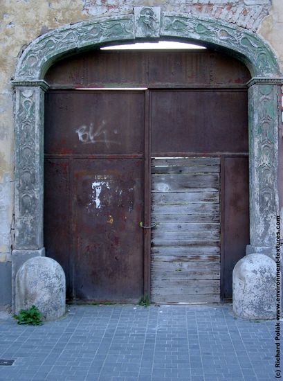 Double Metal Doors