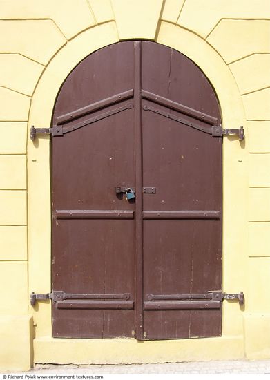 Double Wooden Doors