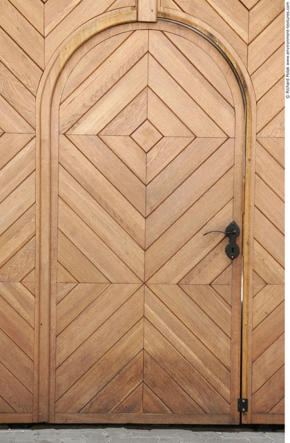 Single Old Wooden Doors