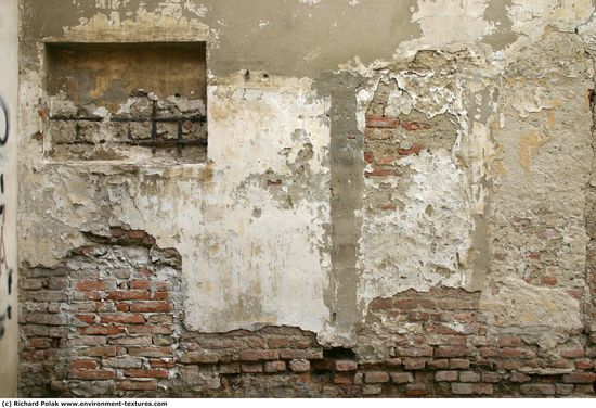 Walls Plaster Damaged