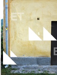 Walls Plaster Damaged