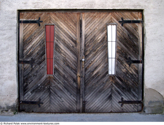 Double Wooden Doors