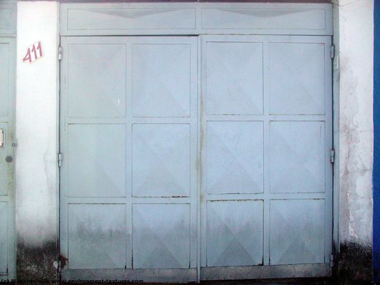 Double Metal Doors