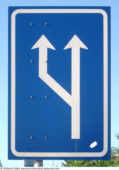 Directional Traffic Signs