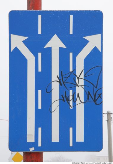 Directional Traffic Signs