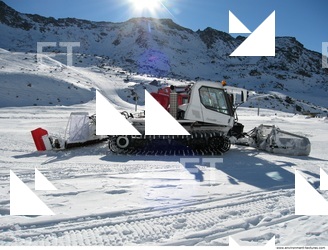 Photo References of Snow Ratrak