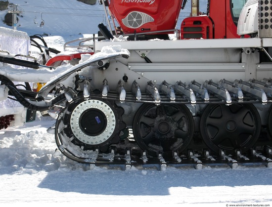 Snow Vehicles