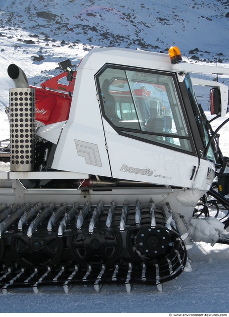 Snow Vehicles