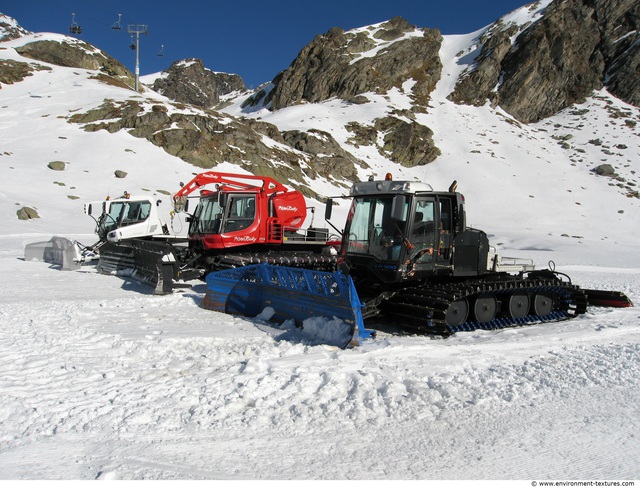 Snow Vehicles