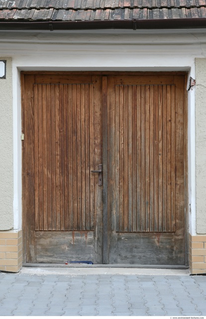 Double Wooden Doors