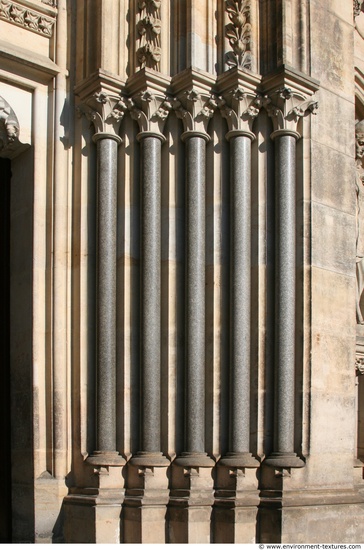 Pillar