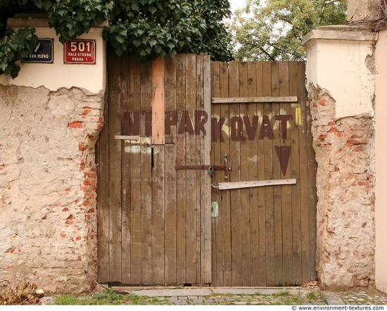 Gate Wooden Doors