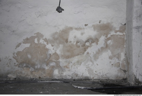 Walls Plaster Damaged