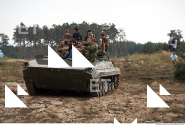 Photo Reference of Tank