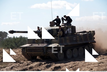 Photo Reference of Tank