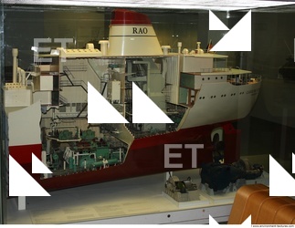 Photo Reference of Ship Model