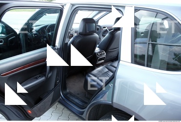 Photo Reference of Porsche Cayanne Interior