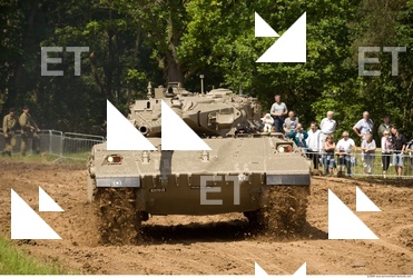 Photo Reference of Tank