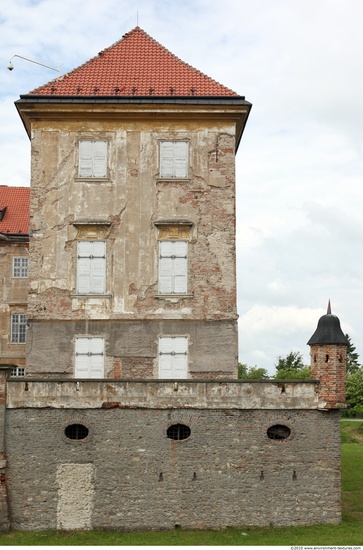 Castle Buildings