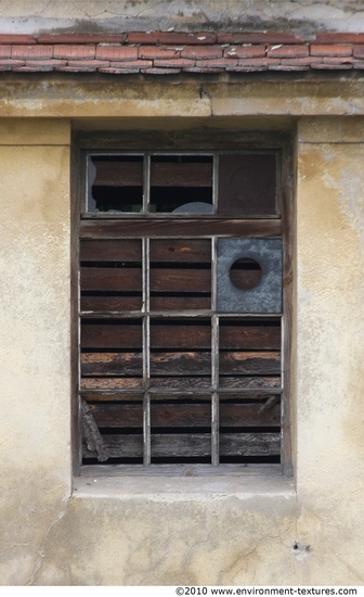 Derelict Windows