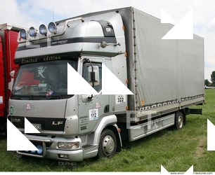 Photo Reference of Truck