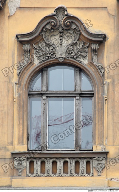 House Old Windows