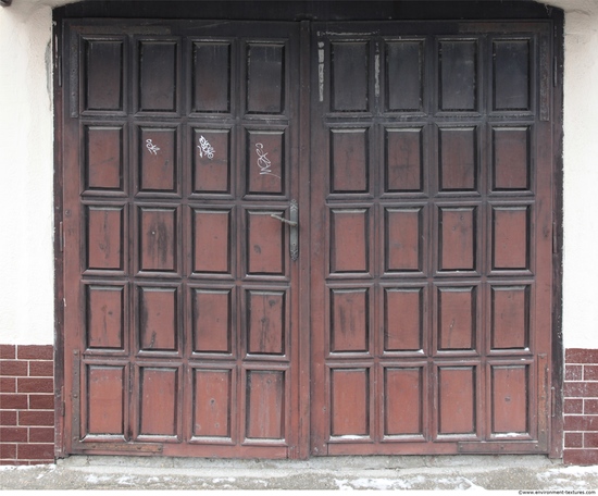 Double Wooden Doors