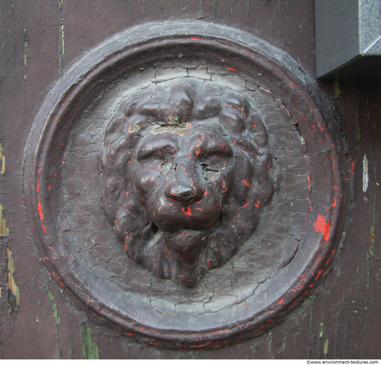 Heads Ornate