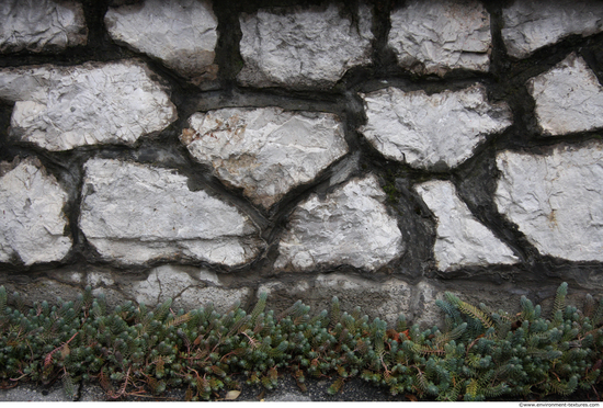 Mixed Size Walls Stones