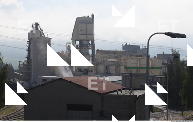 Photo Reference of Industrial Building 0035