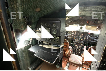 aeroplane cockpit 0005