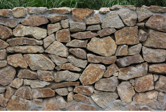 Mixed Size Walls Stones