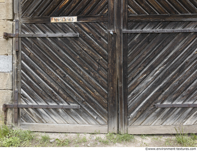 Double Wooden Doors