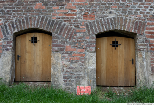 Single Old Wooden Doors