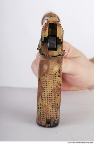 Semi-automatic Pistol