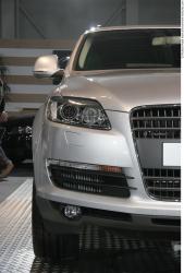 Photo References of Audi Q7