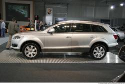 Photo References of Audi Q7