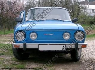 Photo Reference of Skoda 100l