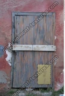 barn wooden door