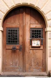 Double Wooden Doors