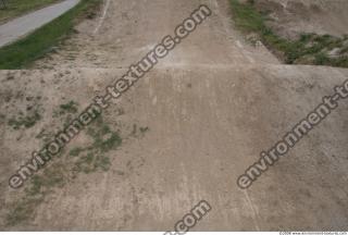 Ground Various 0165