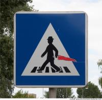 Photo Texture of Pedestrian Crossing Traffic Sign